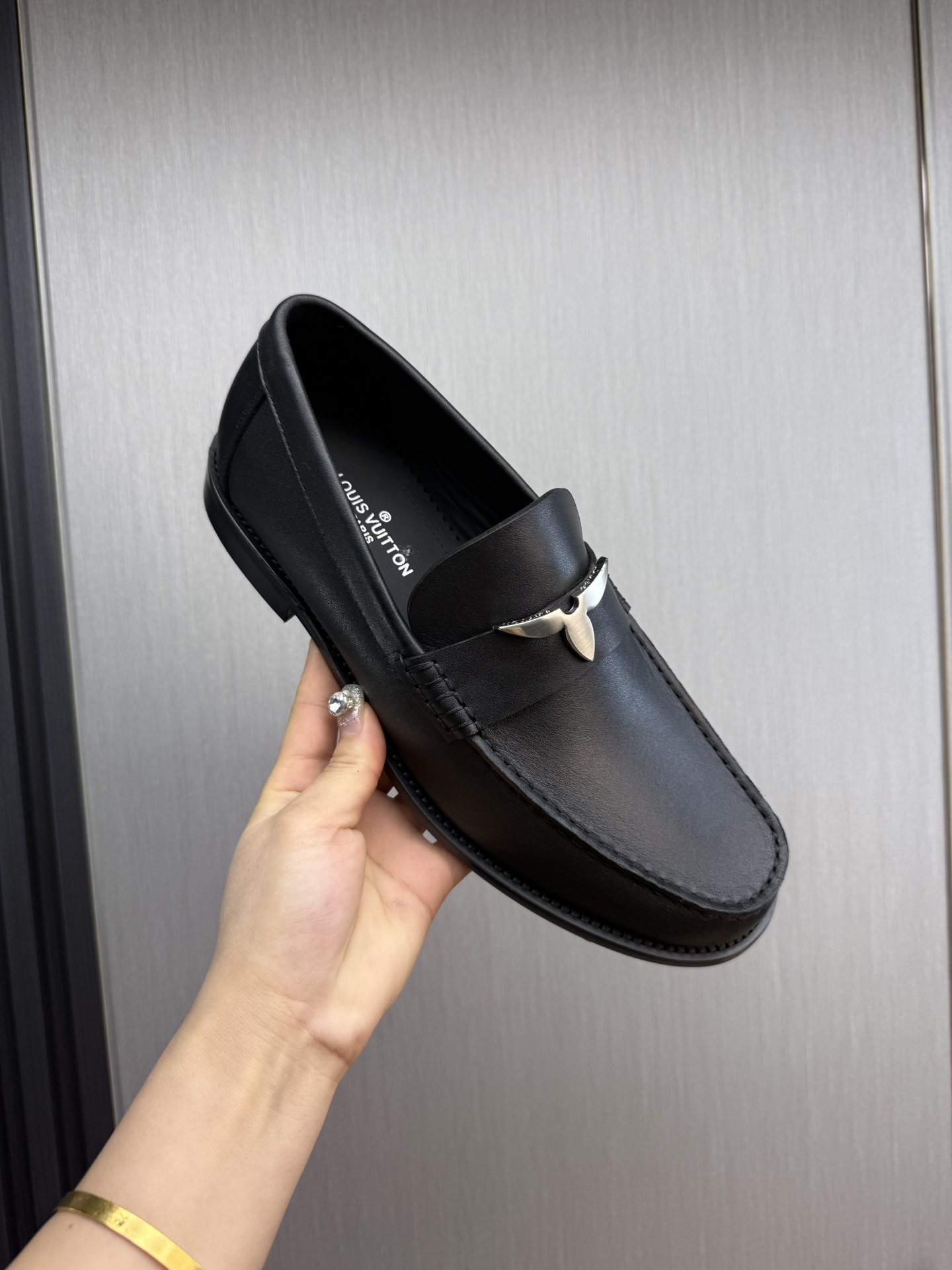 LV